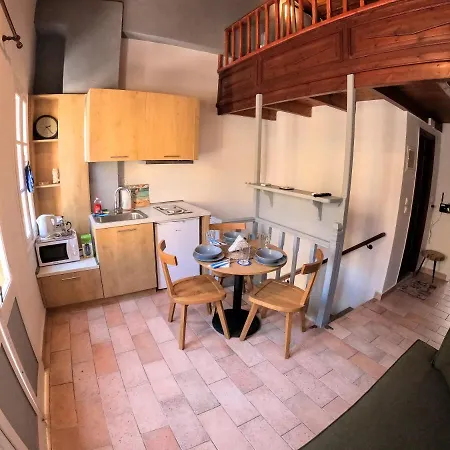 Cozy In Center Appartement